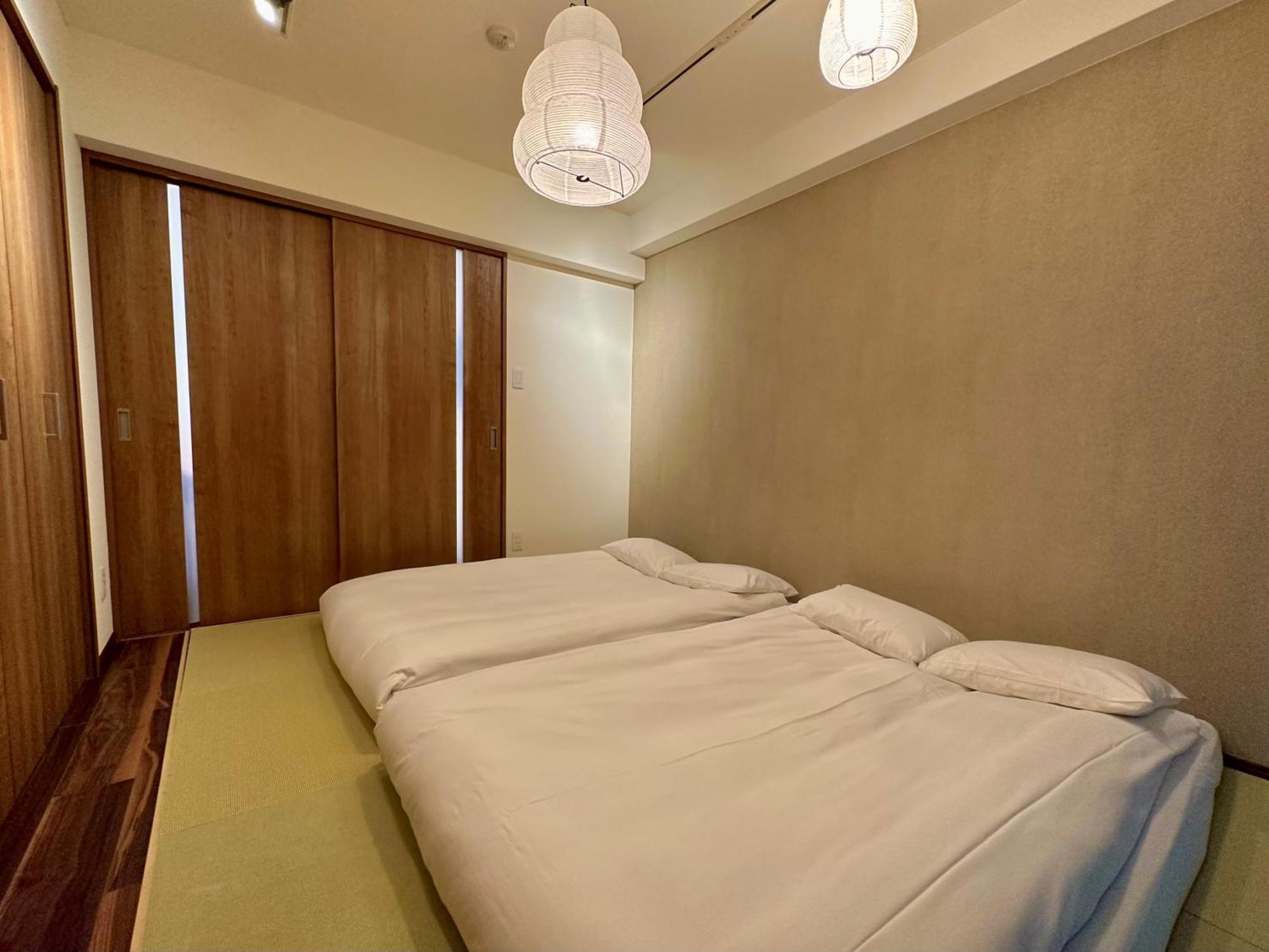 Appartement 浅草寺3分 浅草駅6分 寝室+リビング2-4人 スカイツリービュー 駅近 成田空港&羽田空港直通 à Tōkyō Extérieur photo